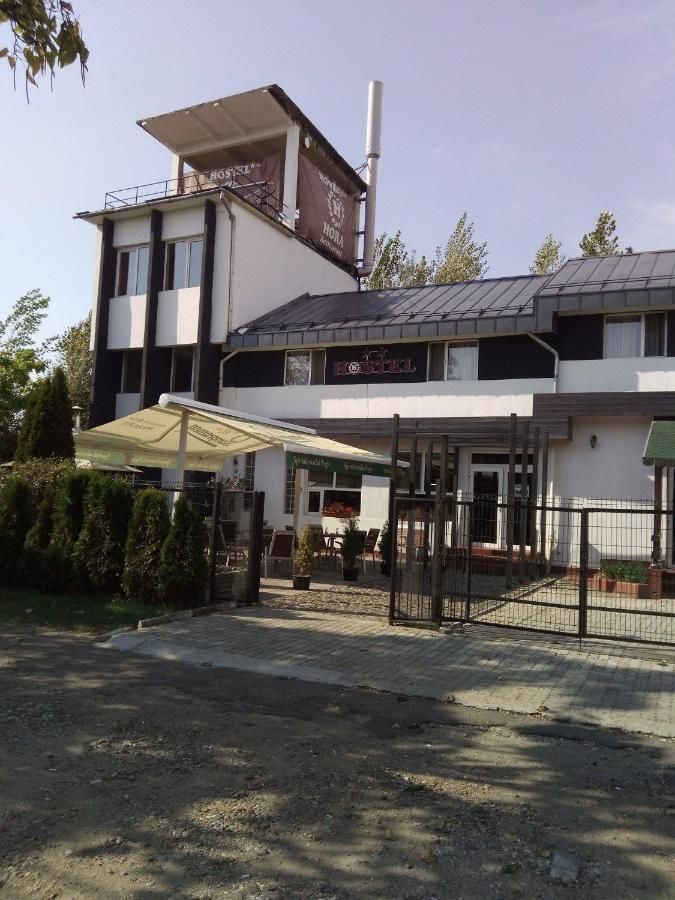 Хостелы Hostel Hora Бая-Маре-4